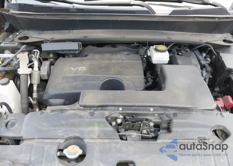 2020 Nissan Pathfinder Sv 4Wd z USA, uszkodzony, nr VIN 5N1DR2BM7LC587332